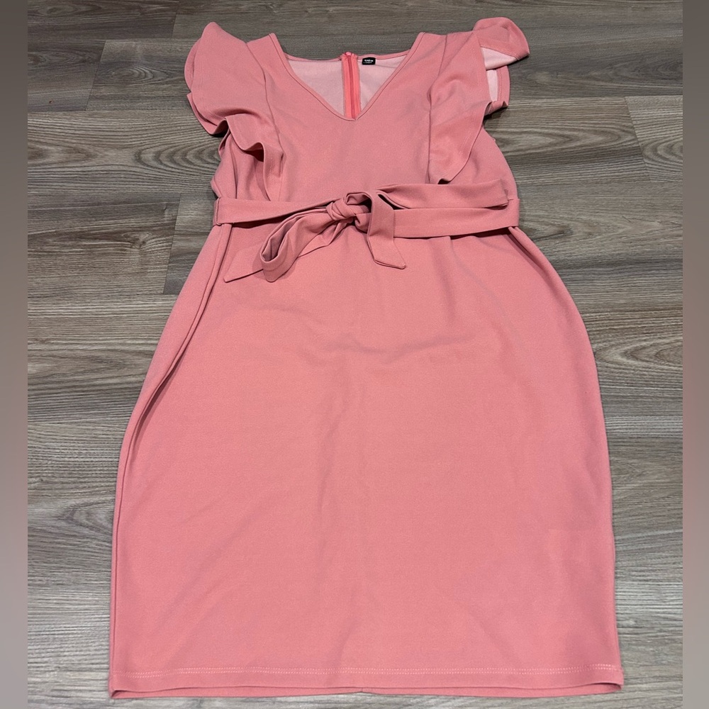 SHEINCurve Pink Flutter Sleeve V-Neck Midi Dress